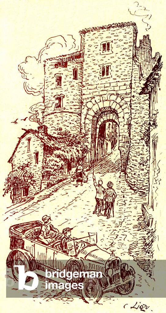 Car tourism in France in 1927: car visitors arrive at the gates of Cordes, the tourist village of Tarn