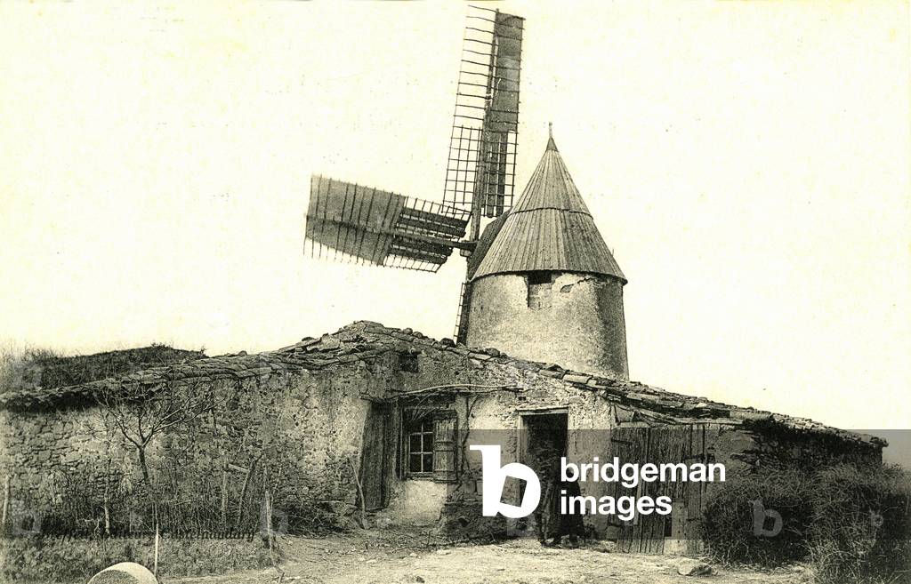Wind mill of the Pech, Castelnaudary in 1900