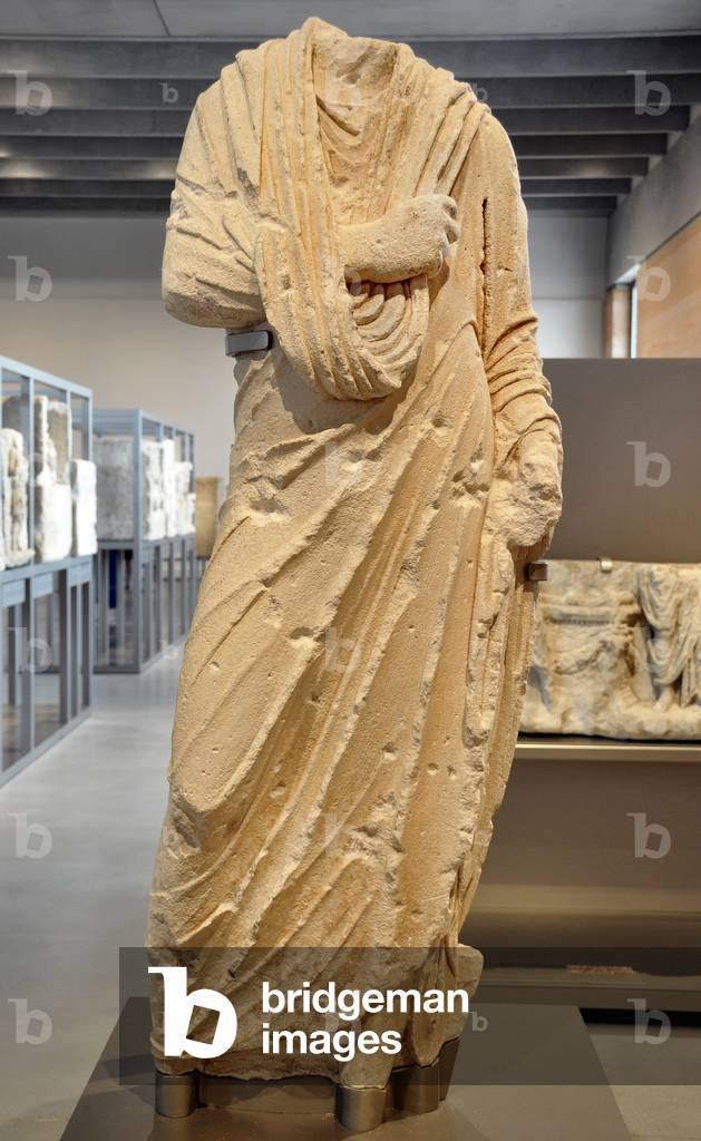 Acephalous statue of a Roman togatus, 1st century (sculpture)