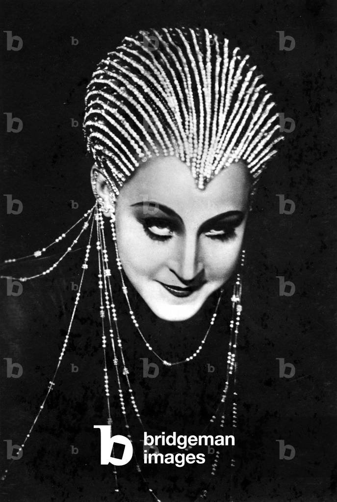 German actress Brigitte Helm (Gisèle Eve Schittenhelm), star of Fritz Lang's film Metropolis (1927).