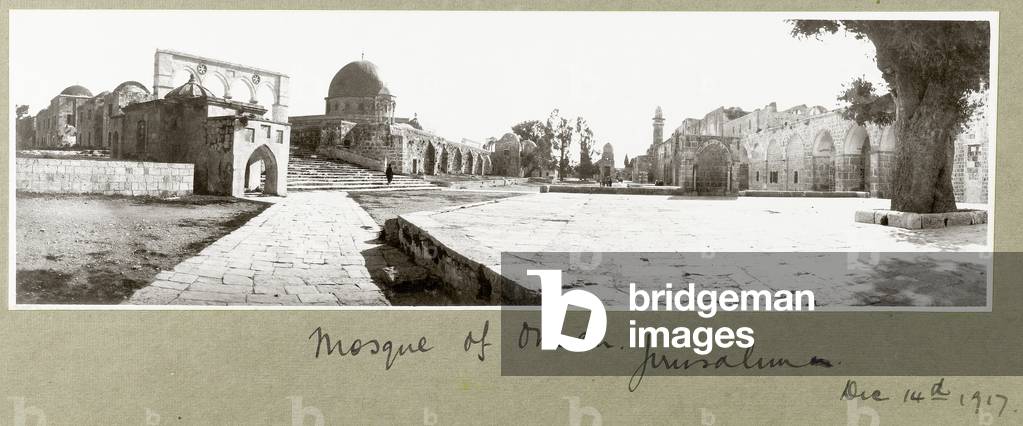 Mosque of Omar, Jerusalem, 14th December 1917 (b/w photo)