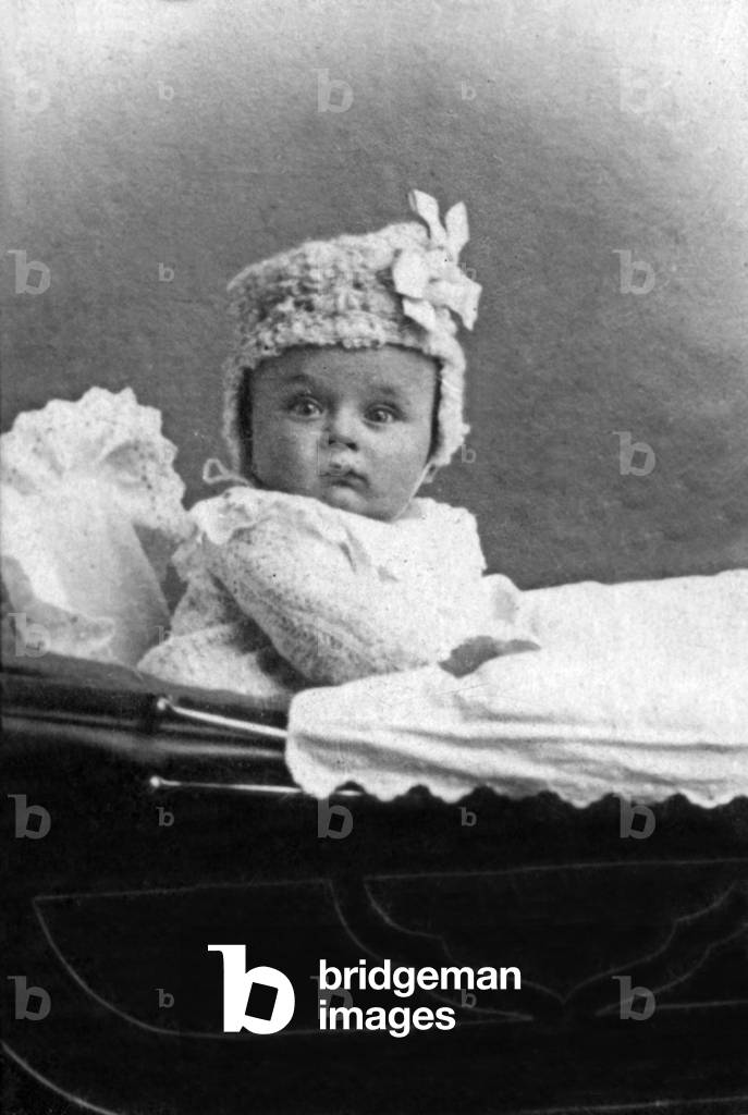 Paul-Emile Victor (1907-1995) french explorer here as a baby 6 month, 1907 (b/w photo)