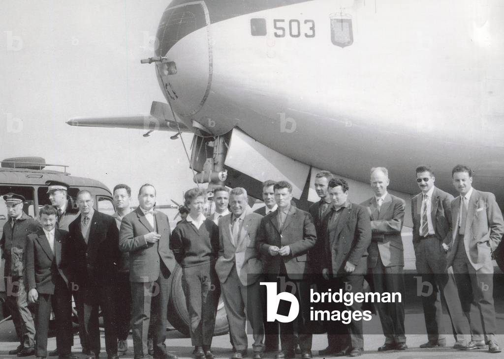 Departure of the Expolar to Greenland, 1960