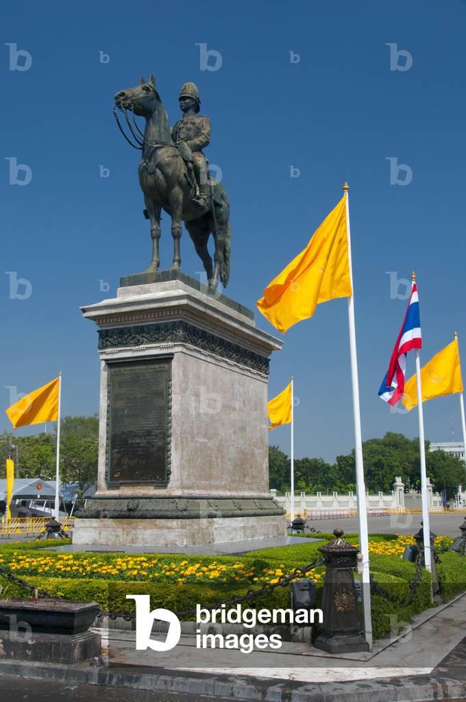 Thailand: King Chulalongkorn (Rama V) Equestrian Statue, Bangkok
