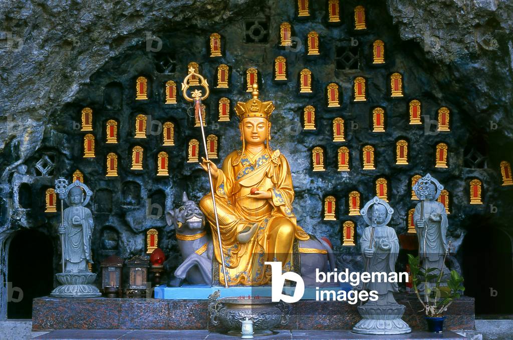 Taiwan: A deity in the Basian (Baxian) Caves (Caves of the Eight Immortals), Changping, Taitung Pacific Coast
