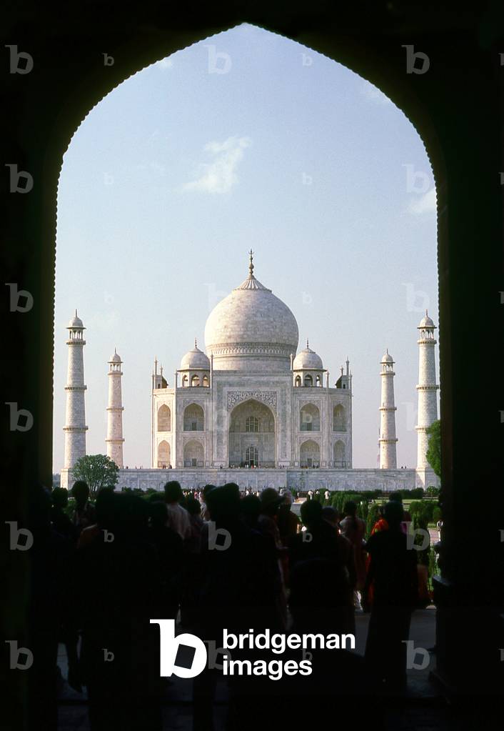 India: The Taj Mahal framed by the front entrance, Agra, Uttar Pradesh
