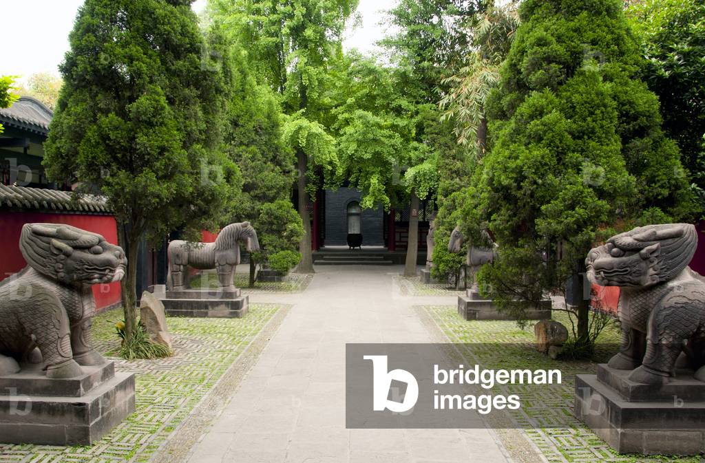 China: Stone figures line the way to Emperor Liu Bei's burial mound, Wuhou Ci (Wuhou Ancestral or Memorial Hall), Chengdu, Sichuan Province
