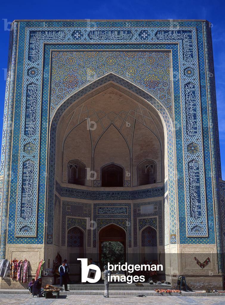 Uzbekistan: The iwan or portico at Kalyan or Kalon mosque and minaret, part of the Po-i-Kalyan complex, Bukhara