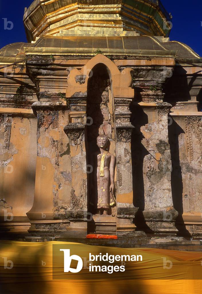 Thailand: The crooked chedi at Wat Phra That Chom Kitti, Chiang Saen, Chiang Rai Province, Northern Thailand