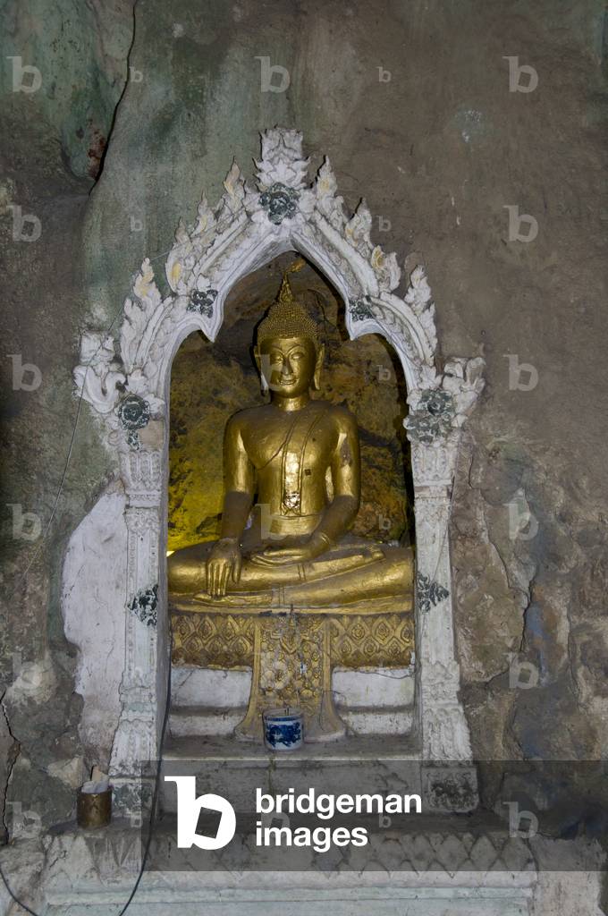 Thailand: Buddha image, Tham Khao Luang, Phetchaburi