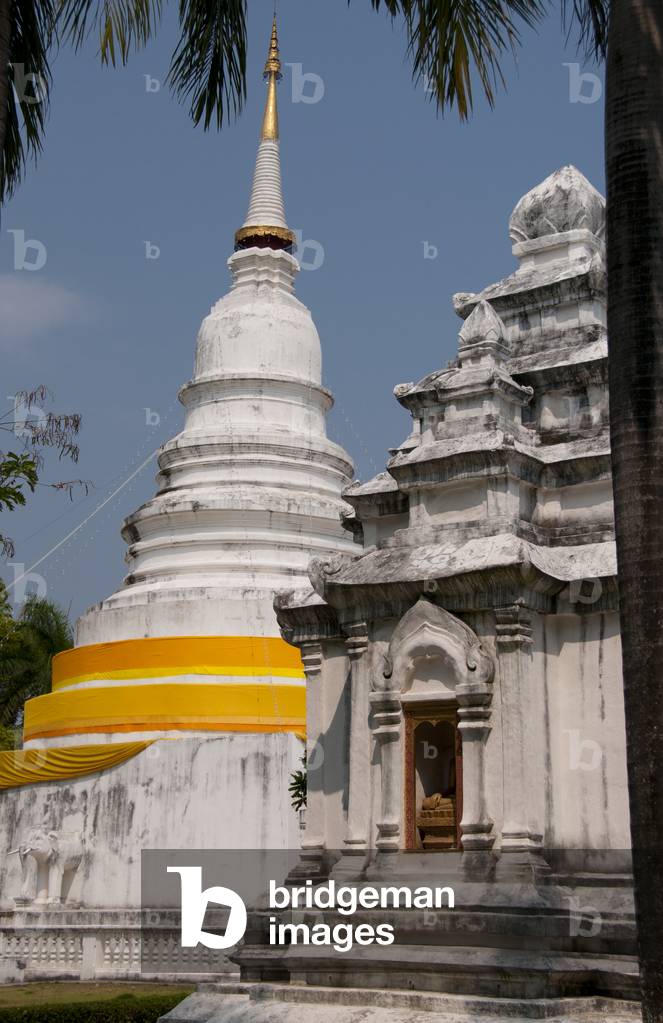 Thailand: The main chedi and the Kulai Chedi, Wat Phra Singh, Chiang Mai, Northern Thailand