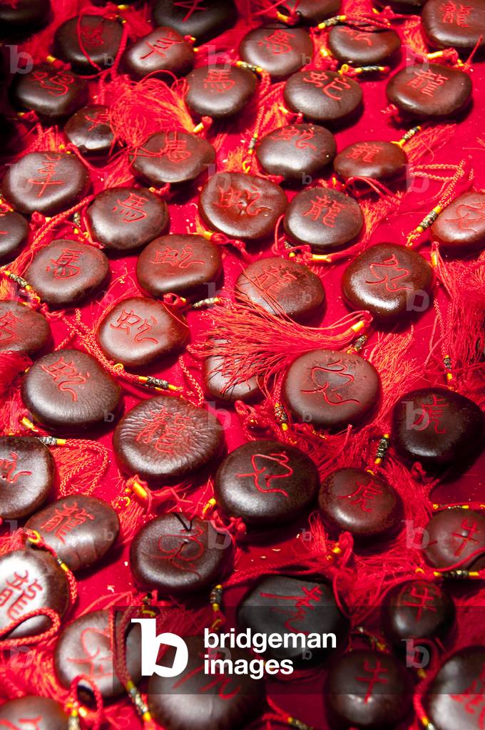 China: Handicrafts made from nuts of the forest, Wulingyuan Scenic Area (Zhangjiajie), Hunan Province