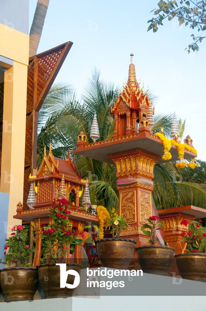 Thailand: Spirit house in the evening sun, Ao Chalok Ban Kao, Ko Tao (Turtle Island), southern Thailand