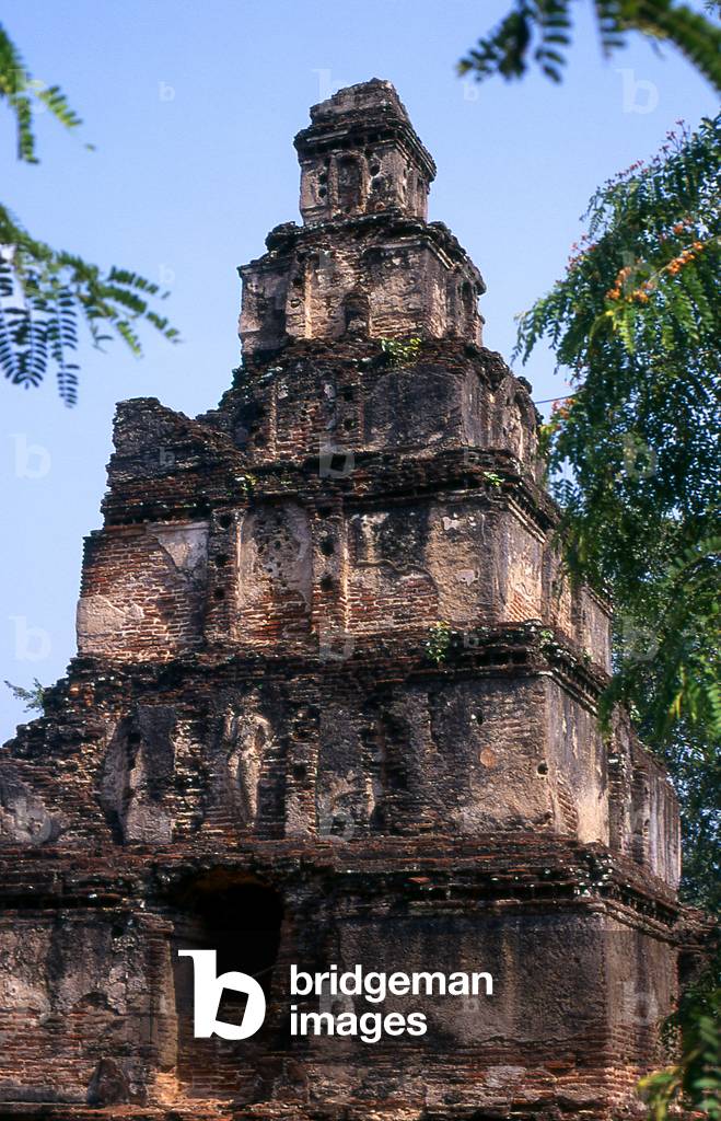 Sri Lanka: Satmahal Prasada or 'seven-storied stupa', Polonnaruwa Quadrangle, Polonnaruwa