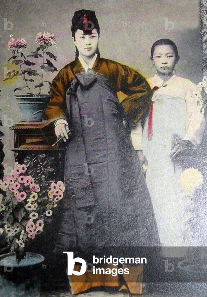 Korea: Ginyeo or Kisaeng courtesan with female attendant, late 19th century