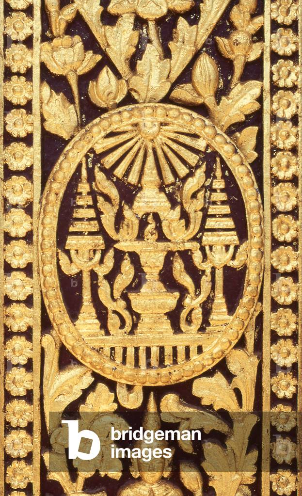 Cambodia: Door detail on the Preah Thineang Dheva Vinnichay (Throne Hall), Royal Palace and Silver Pagoda, Phnom Penh