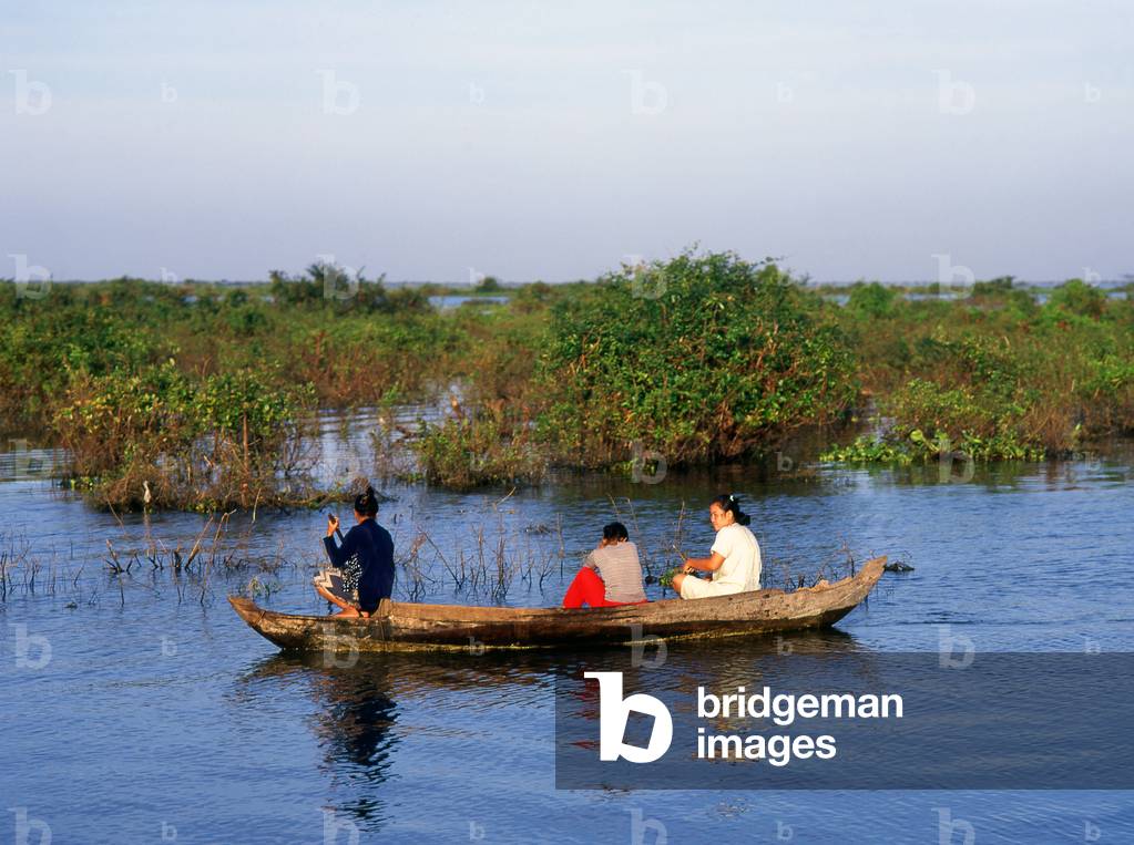 Cambodia: Local transport on the Great Lake, Tonle Sap near Kompong Phluk