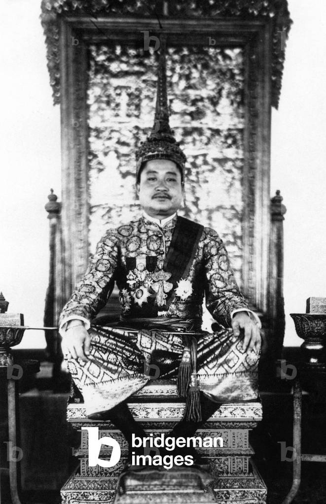 Laos: Sisavang Vong (or Sisavangvong) (14 July 1885 - 29 October 1959), was King of Luang Phrabang and later the Kingdom of Laos from 28 April, 1904 until his death on 20 October, 1959
