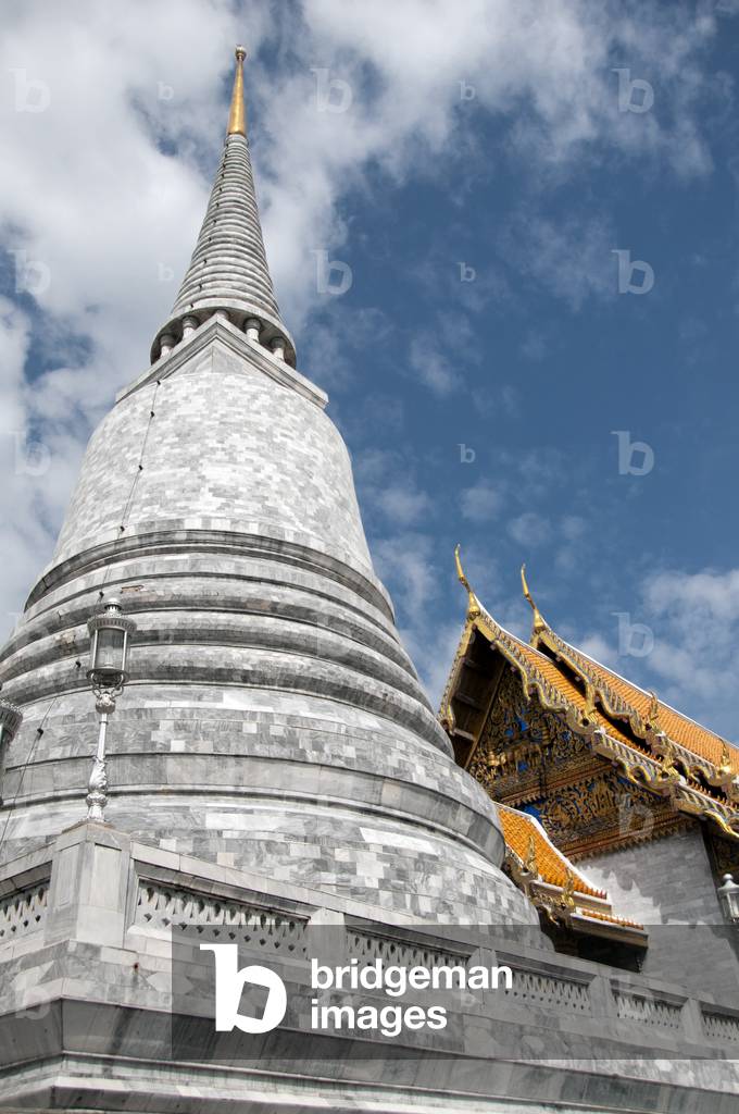 Thailand: Chedi and viharn, Wat Ratchapradit, Bangkok