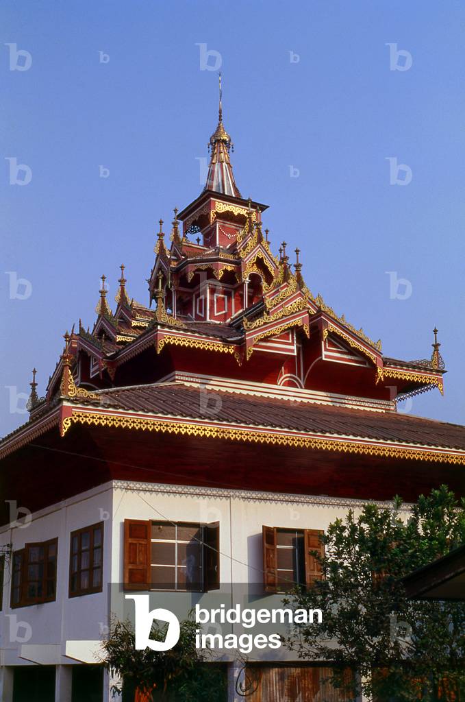 Thailand: The Shan / Burmese-style Wat Suwanarangsi temple, Mae Sariang, Mae Hong Son Province