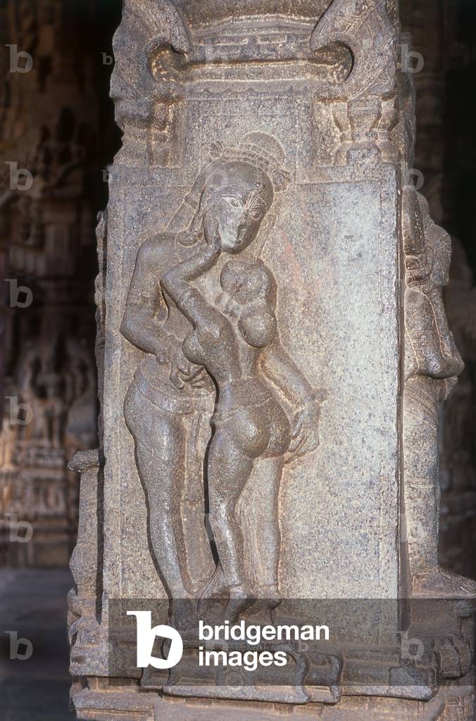 India: The 100 Pillared Hall with sculptures from the Hindu epics the Ramayana and the Mahabaratha, Varadharaja Perumal (Devarajaswami) Temple, Kanchipuram, Tamil Nadu