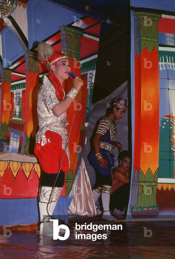 Thailand: Likay (popular folk theatre) performers, Phuket, southern Thailand