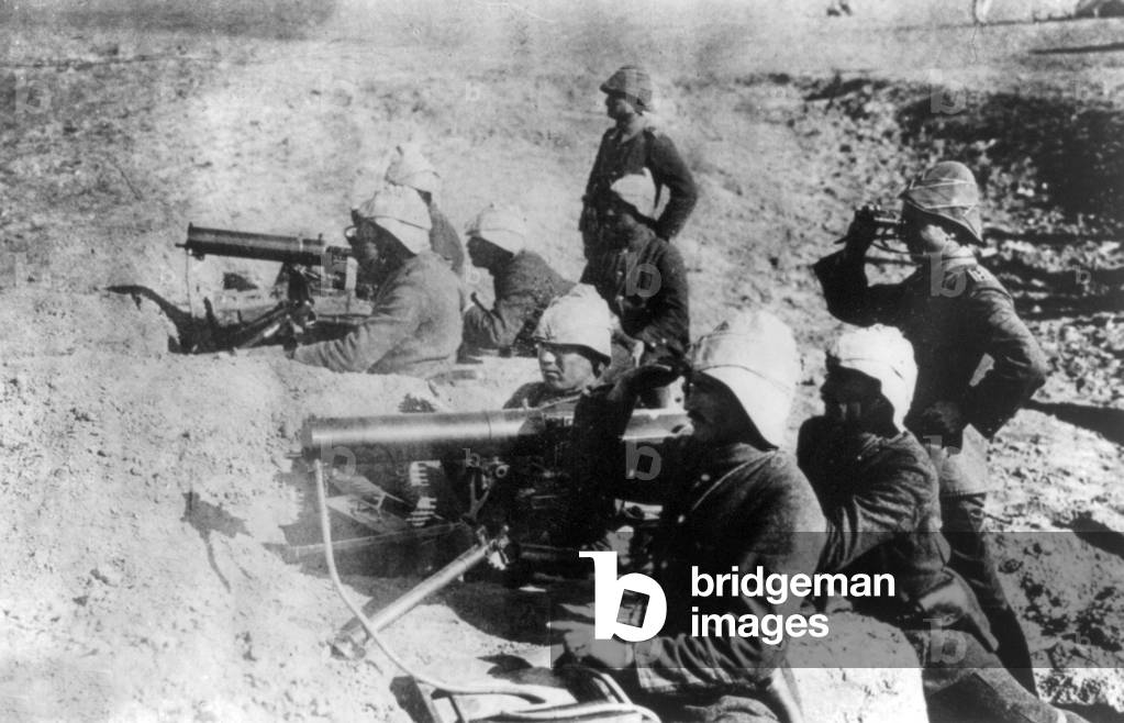 Turkey: Turkish machine gun units deployed by the Dardanelles at Gallipoli, c. 1916
