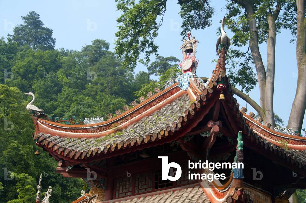 China: Roof detail, Hongfu Si (Hongfu Temple), Qianling Shan Park, Guiyang, Guizhou Province
