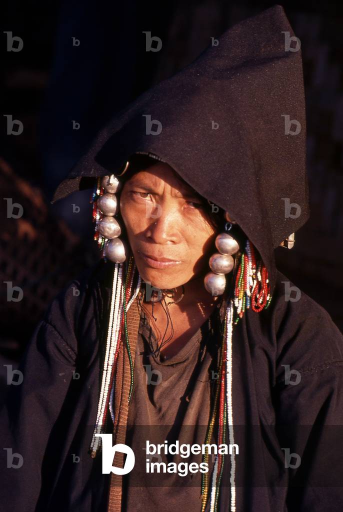 Thailand: Akha woman, Doi Mae Salong's (Santikhiri) early morning market, Chiang Rai Province