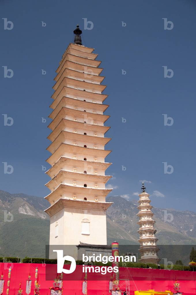 China: San Ta Si (Three Pagodas), Chongsheng Monastery, Dali, Yunnan
