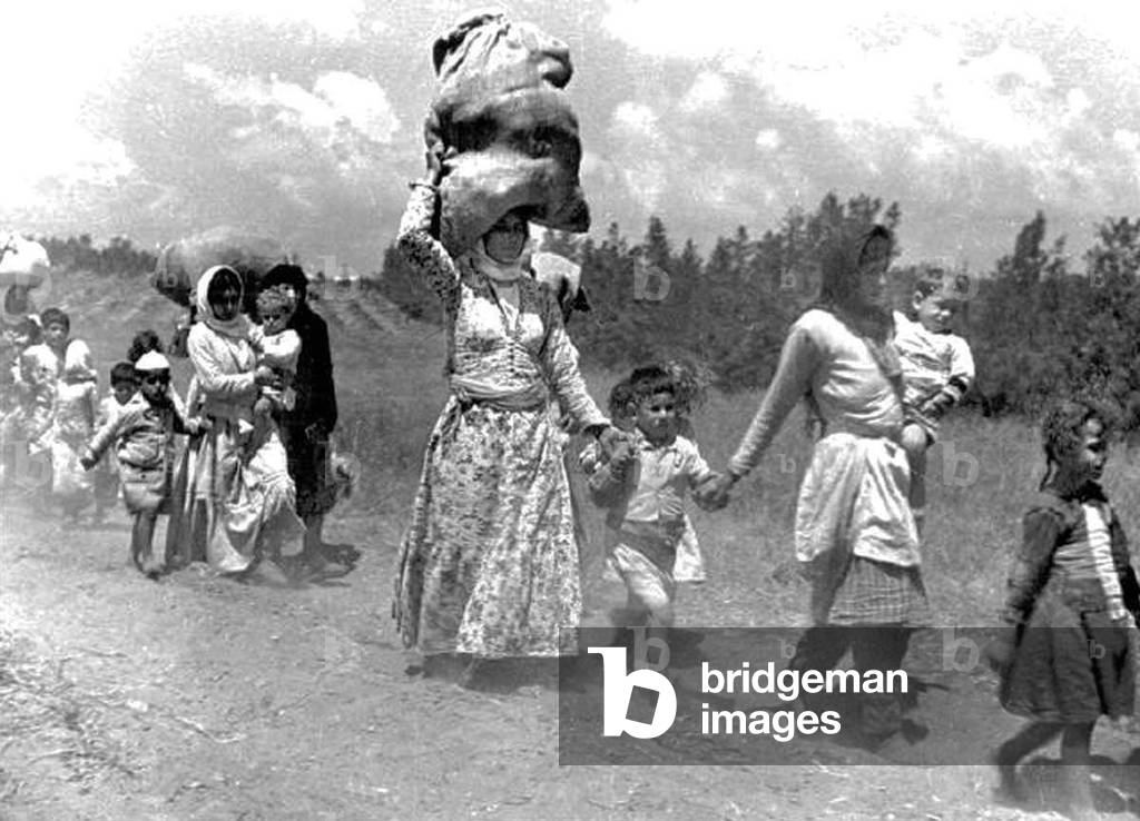 Israel / Palestine: Palestinian women and children driven from their homes by Israeli forces, 1948