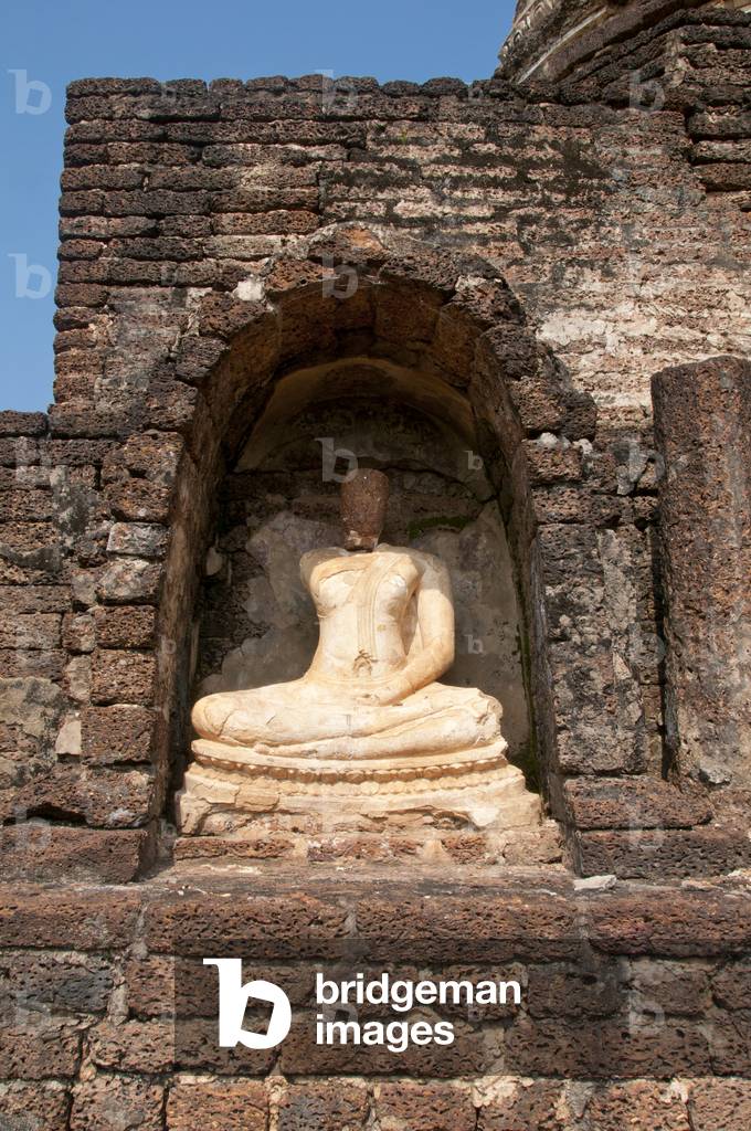 Thailand: Buddha, Wat Chang Lom, Si Satchanalai Historical Park