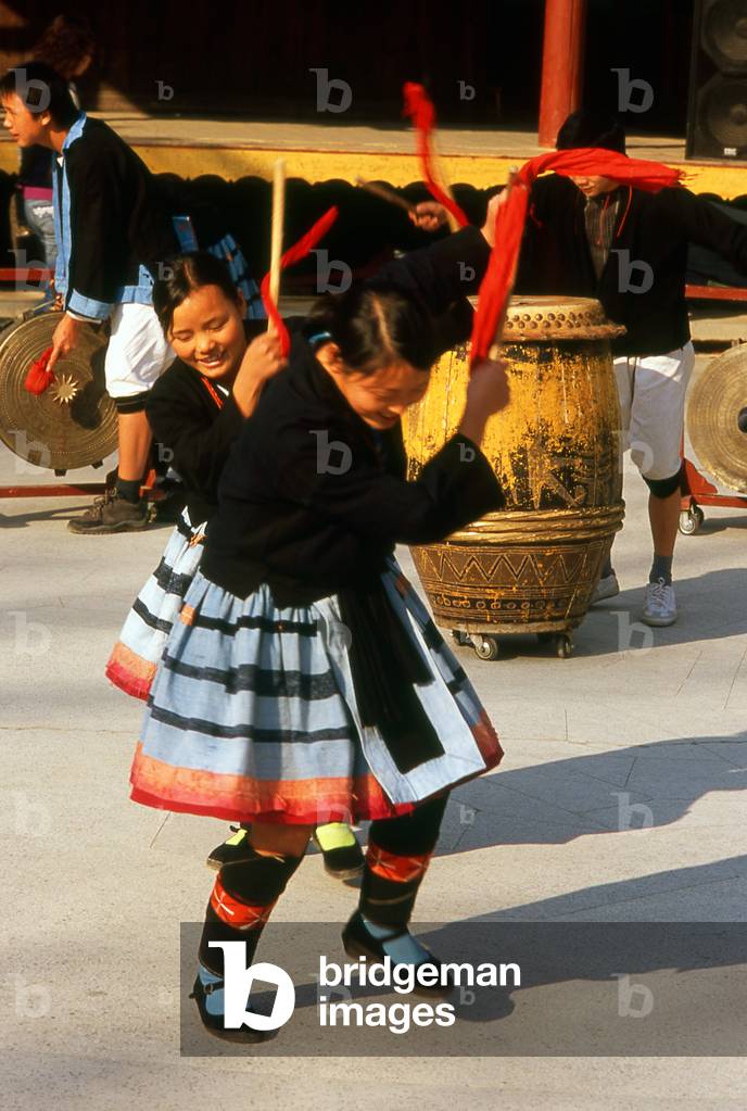 China: Miao dancers, Guangxi Provincial Museum, Nanning, Guangxi Province