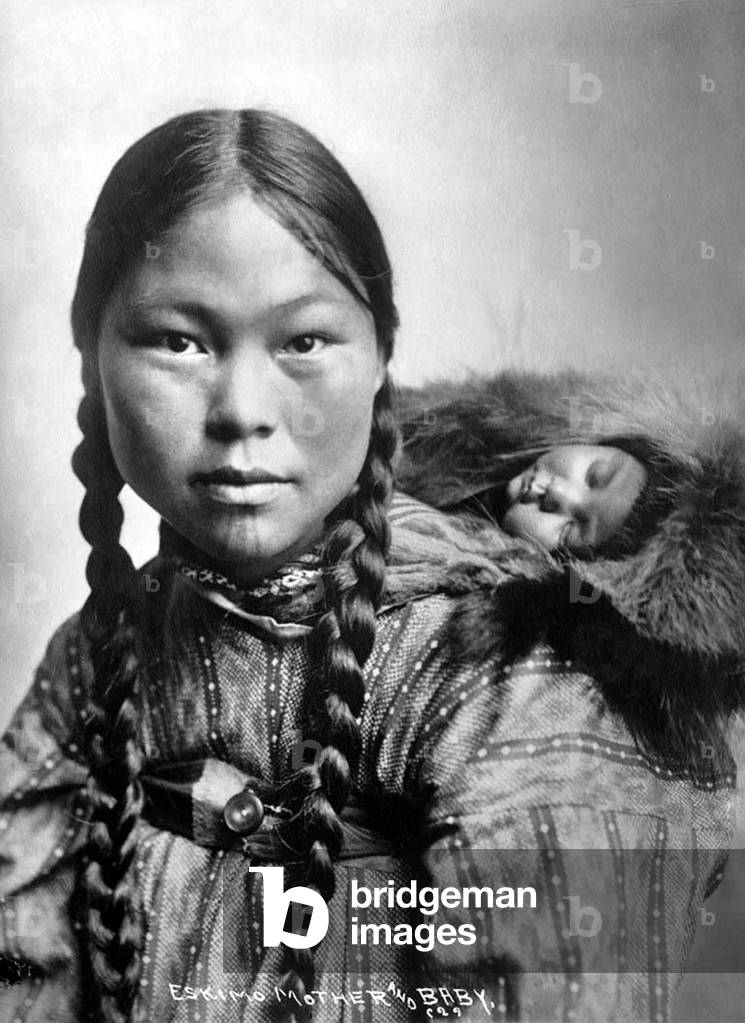 USA / Alaska: 'Eskimo Mother and Baby', Albert Johnson, c. 1910
