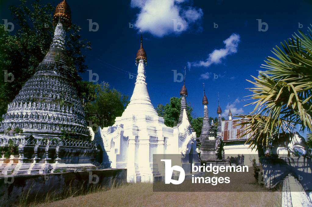 Thailand: Wat Phra Non at the base of Doi Kong Mu, the hill that overlooks the town of Mae Hong Son