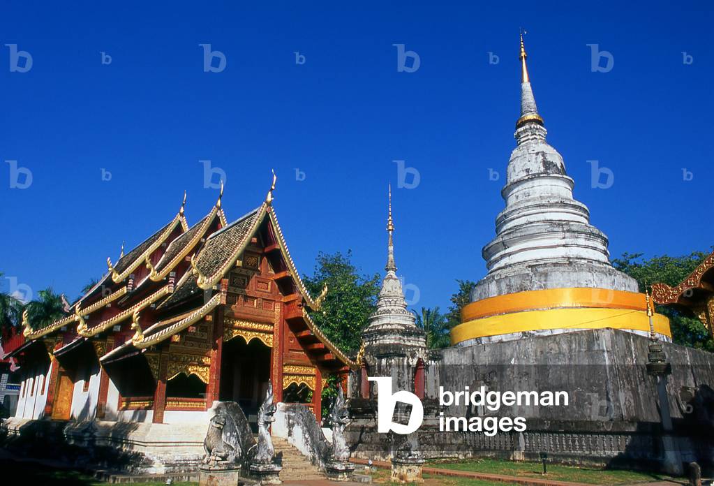 Thailand: Viharn Lai Kam (left) and the main chedi at Wat Phra Singh, Chiang Mai, Northern Thailand