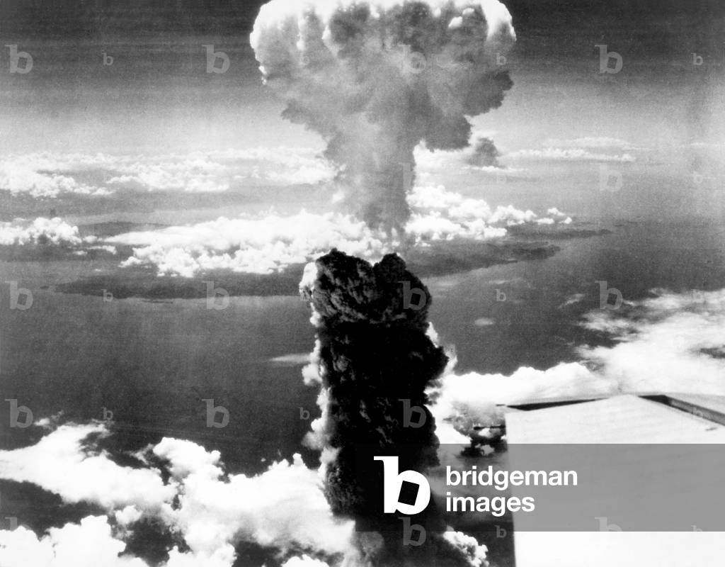 Japan / USA: Nuclear explosion over Nagasaki, 9 August 1945