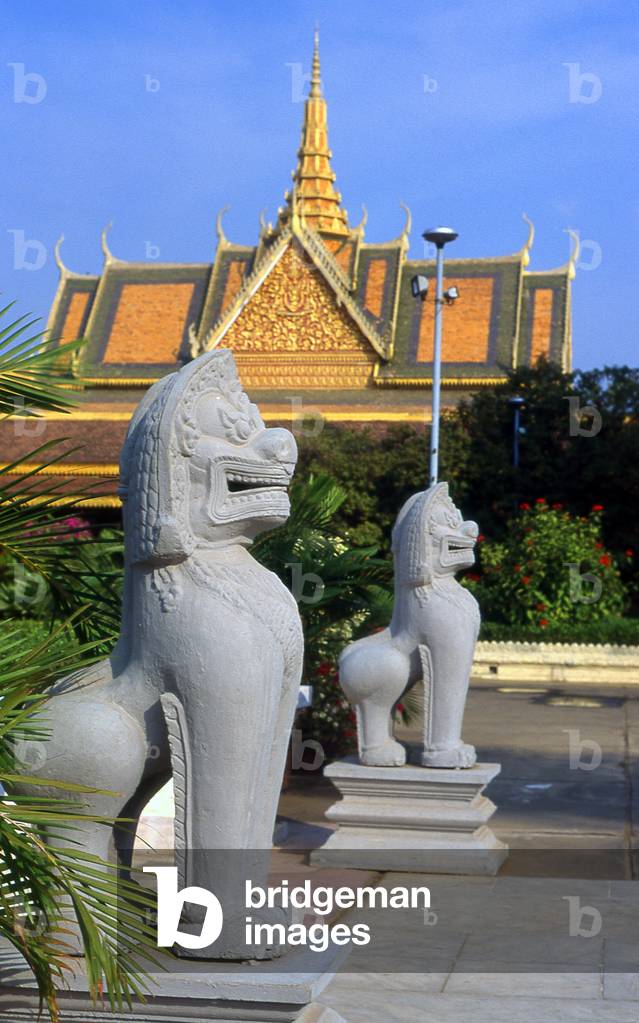 Cambodia: Singha or lion statues in the Silver Pagoda compound, Royal Palace and Silver Pagoda, Phnom Penh
