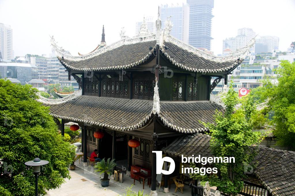 China: Entrance to Cuiwei Yuan, originally a Guanyin temple now a teahouse, Guiyang, Guizhou Province