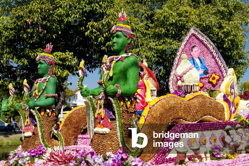 Thailand: Decorated flower float, Chiang Mai Flower Festival Parade, Chiang Mai, northern Thailand