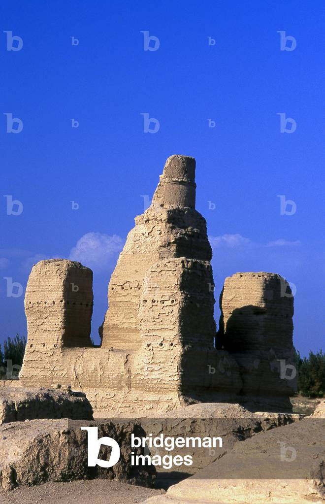 China: Ancient pagoda, Yarkhoto or Jiaohe Gucheng (Jiaohe Ancient City), near Turpan, Xinjiang