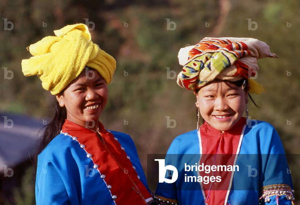 Thailand: Lahu women in northern Thailand