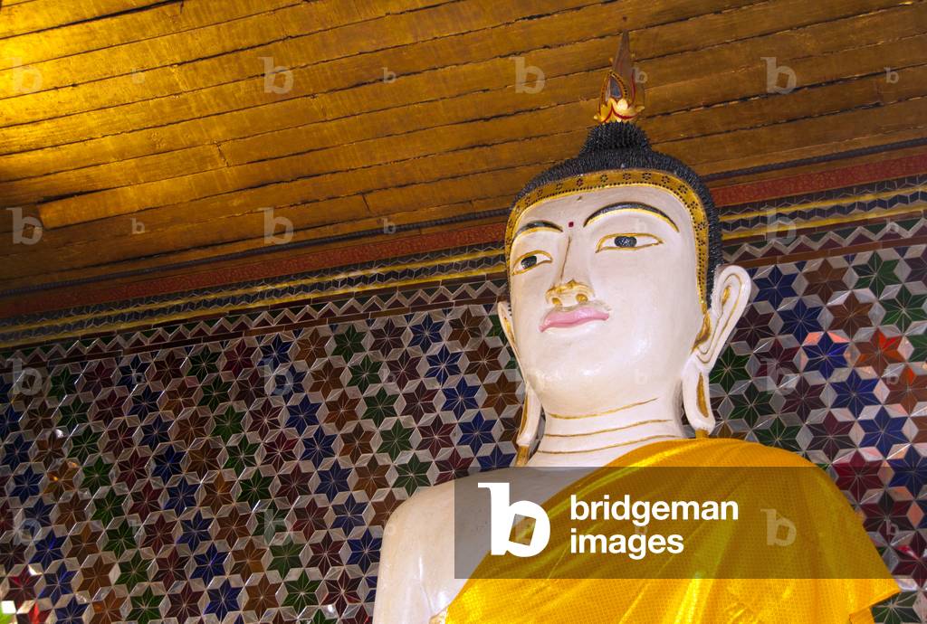 Thailand: Buddha within the viharn at Wat Nong Kham (Pa O temple), Chiang Mai