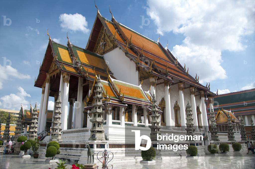 Thailand: The main viharn containing the Phra Sri Sakyamuni Buddha imageWat Suthat, Bangkok