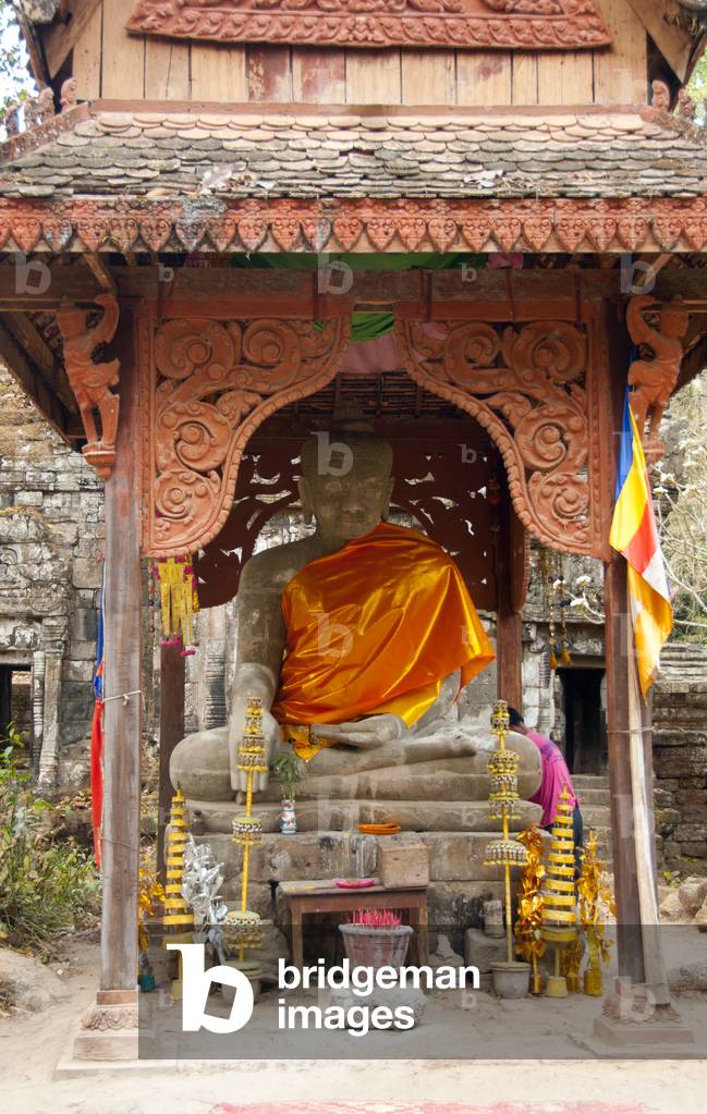 Cambodia: The large Tep Pranam Buddha seated in the Bhumisparsha mudra position, Angkor Thom, Angkor