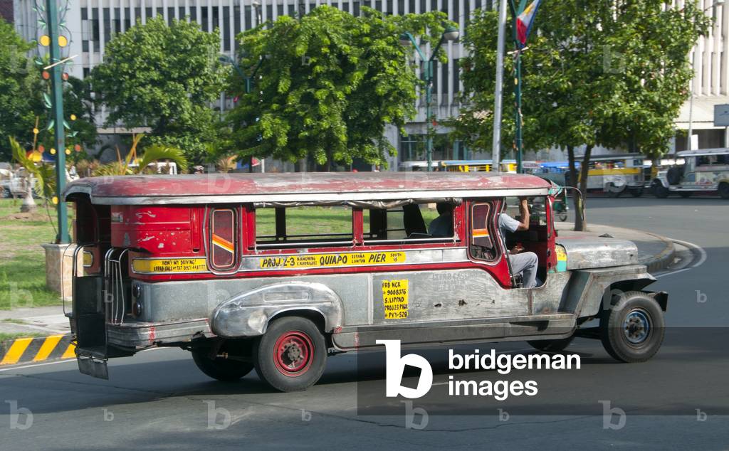 Philippines: Jeepney, Anda Circle, Bonifacio Drive, near Intramuros, Manila