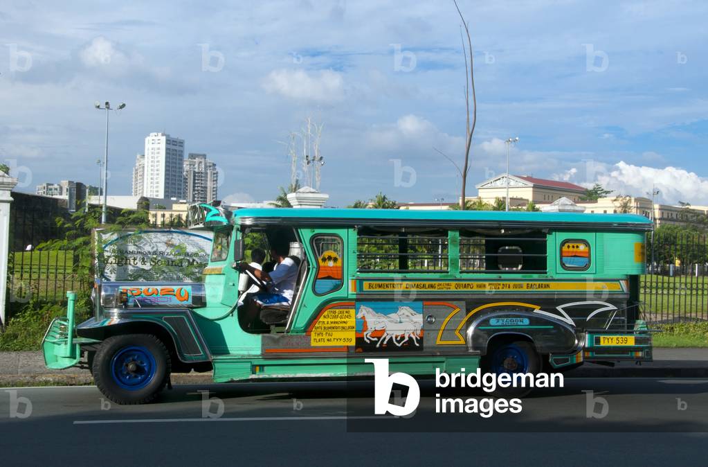 Philippines: Jeepney near the southeast entrance to Intramuros, Manila