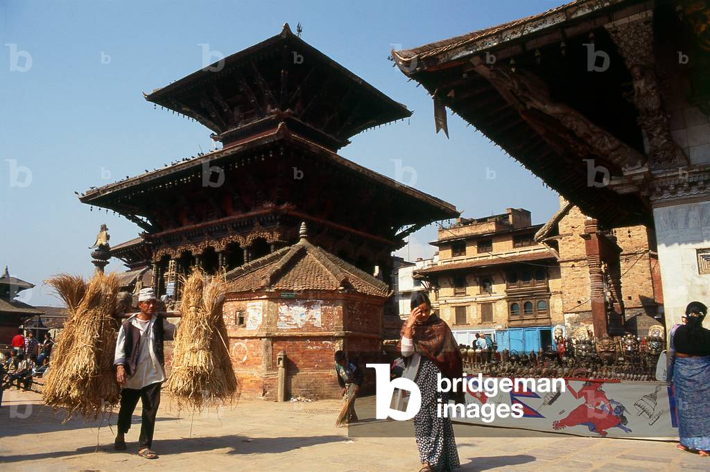 Nepal: Early morning in Durbar Square, Patan, Kathmandu Valley (1998)