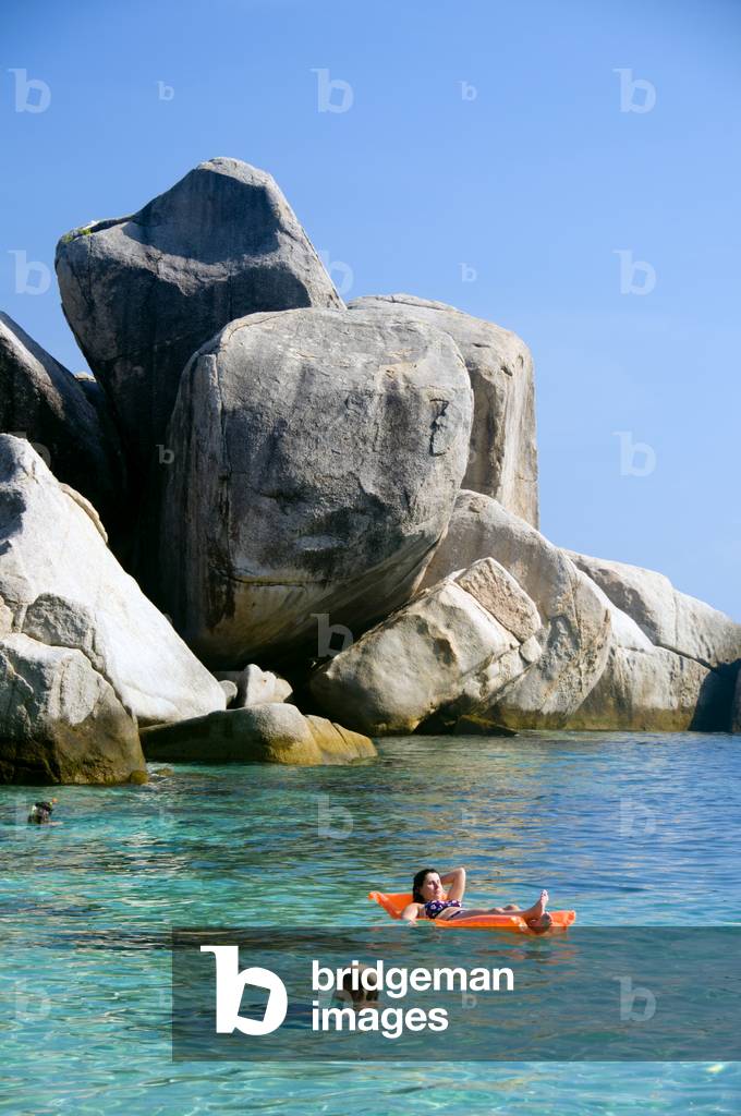 Thailand: Swimmers at Laem Thian, Ko Tao (Turtle Island), southern Thailand