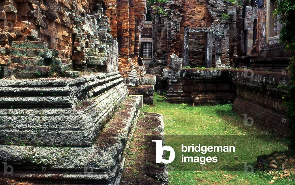 Cambodia: Phnom Chisor temple, Takeo Province
